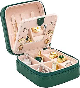 Dark Green Portable Jewelry Storage Box: Multi - functional Partition, Considerate Protection, a Good Partner for Travel Storage